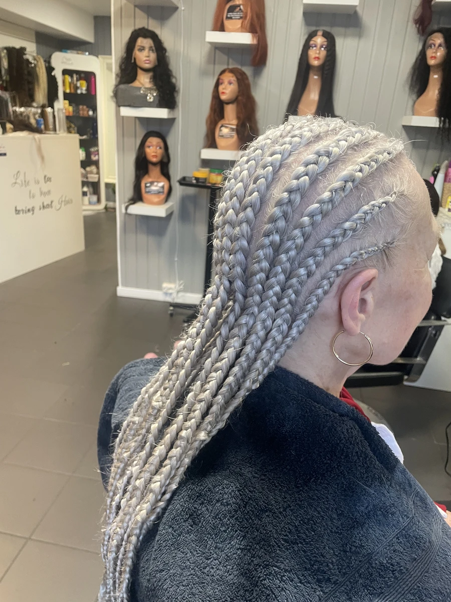 Extensions — Afro Hairstyling Sandnes